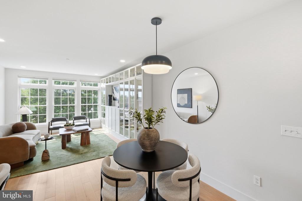 1309 E STREET SE Unit: 20