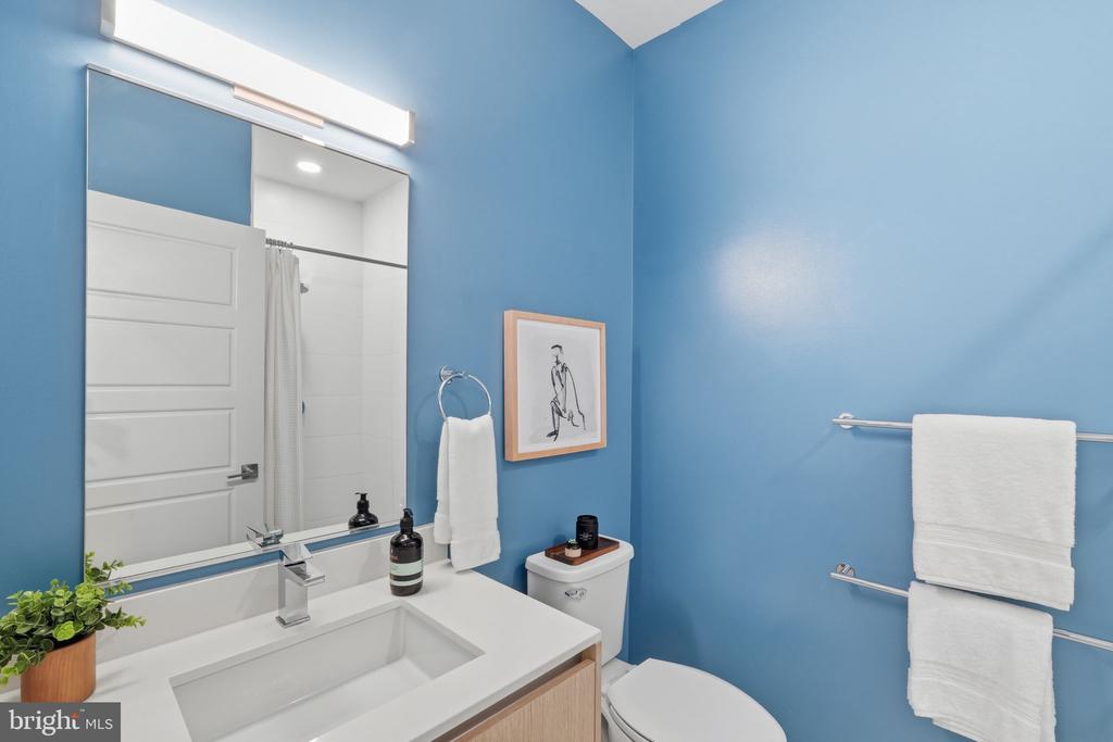 1309 E STREET SE Unit: 20