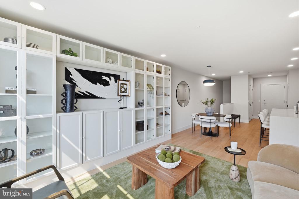 1309 E STREET SE Unit: 20