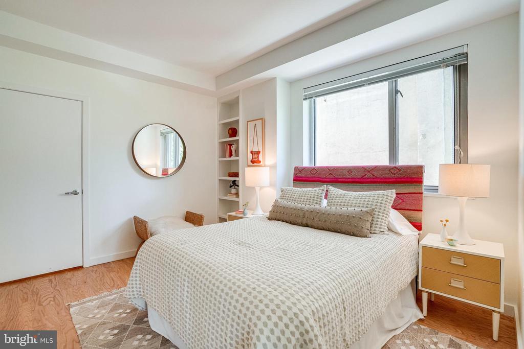 1300 13TH STREET NW Unit: 309