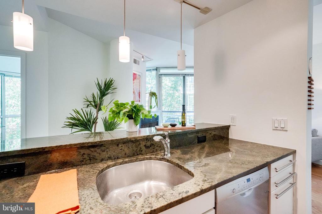 1300 13TH STREET NW Unit: 309