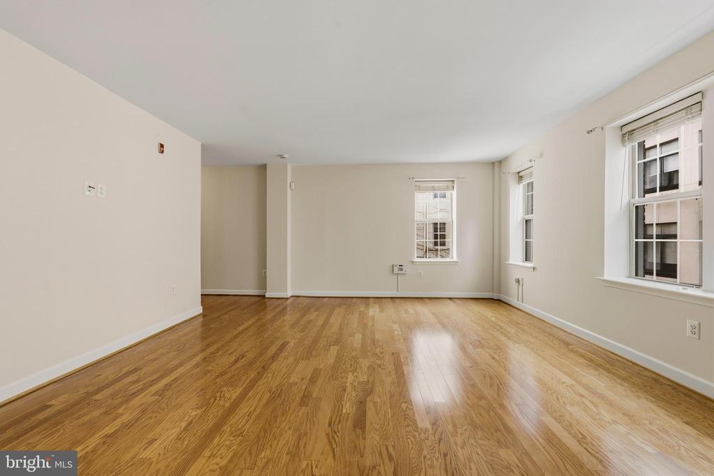 1314 MASSACHUSETTS AVENUE NW Unit: 606