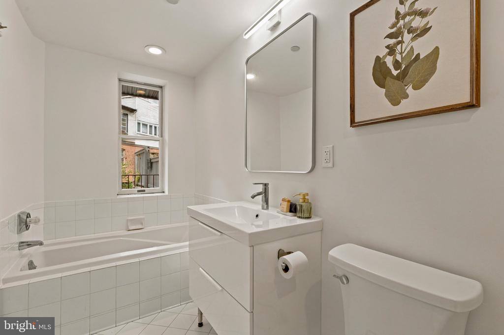 2023 KALORAMA ROAD NW Unit: 1