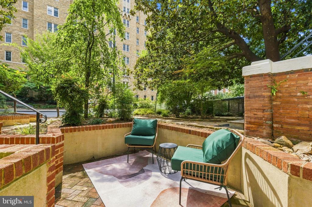 2023 KALORAMA ROAD NW Unit: 1