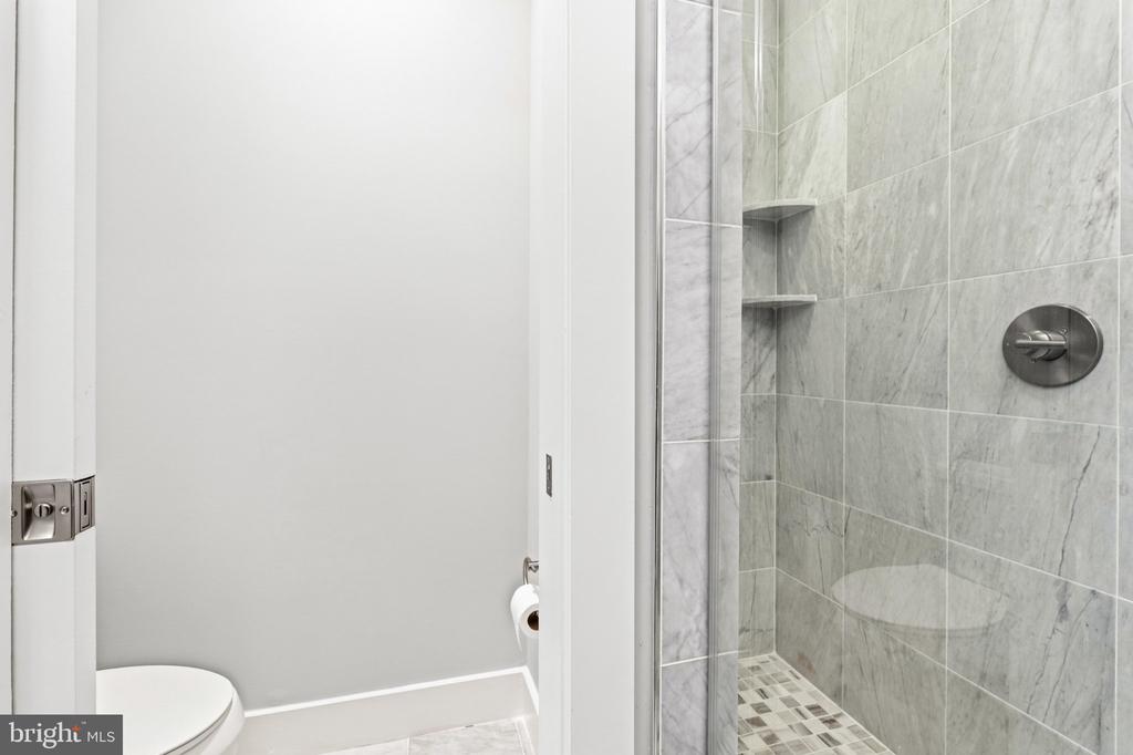 1227 MORSE STREET NE Unit: 2