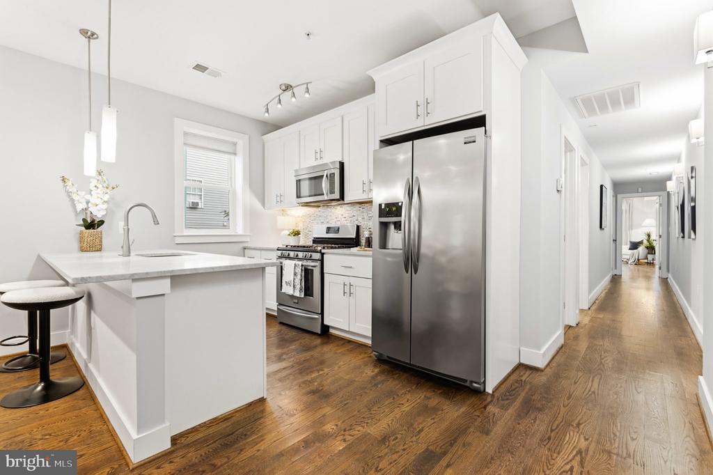 1227 MORSE STREET NE Unit: 2