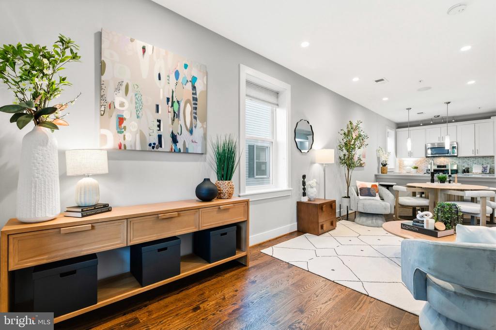 1227 MORSE STREET NE Unit: 2