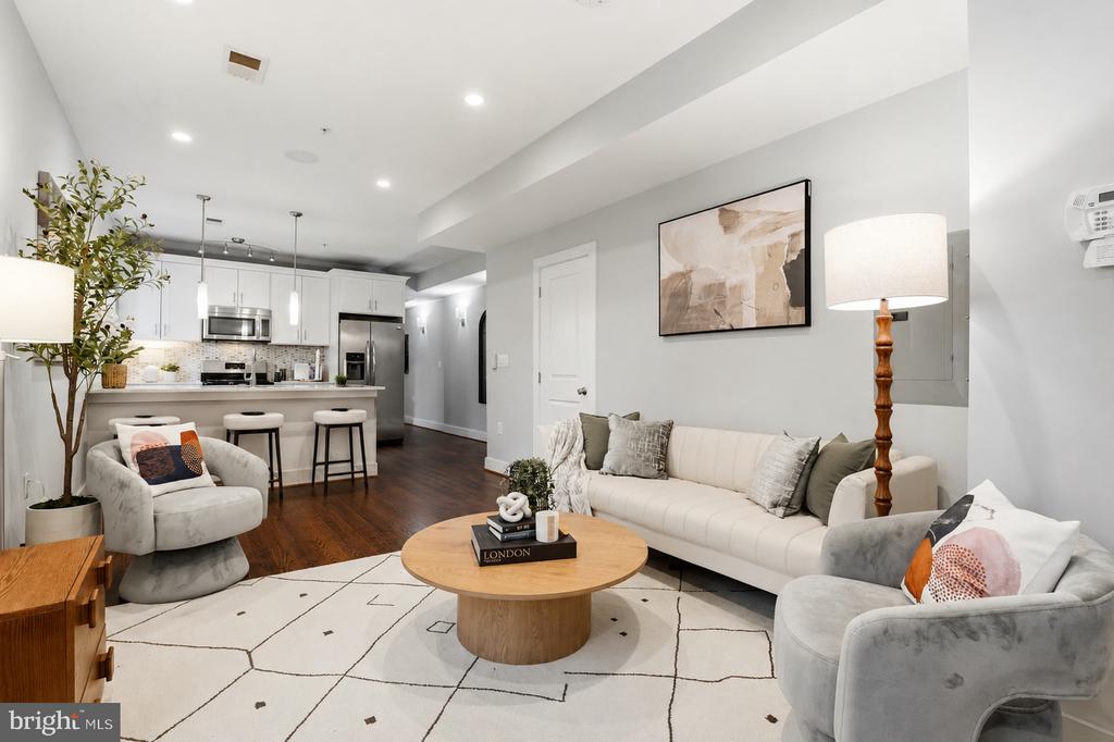 1227 MORSE STREET NE Unit: 2