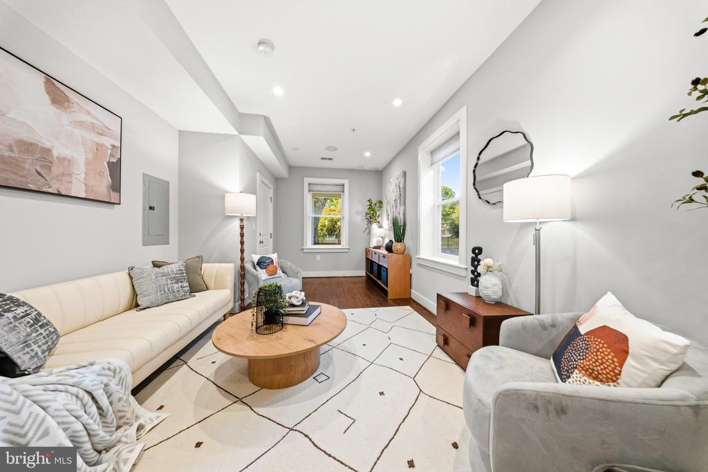 1227 MORSE STREET NE Unit: 2