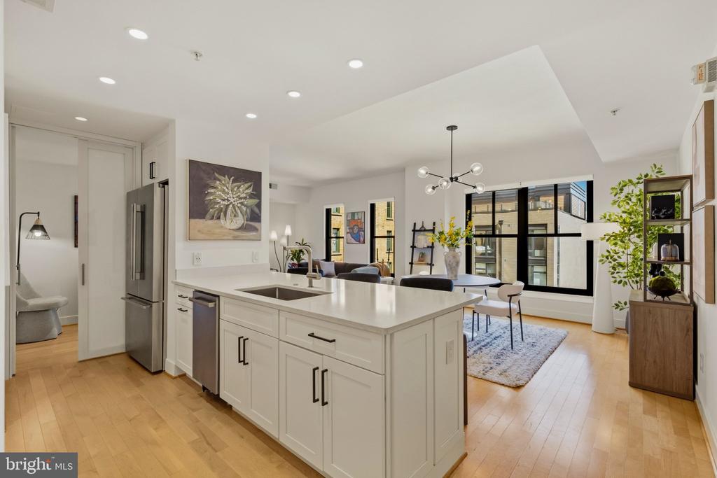 910 M STREET NW Unit: 601