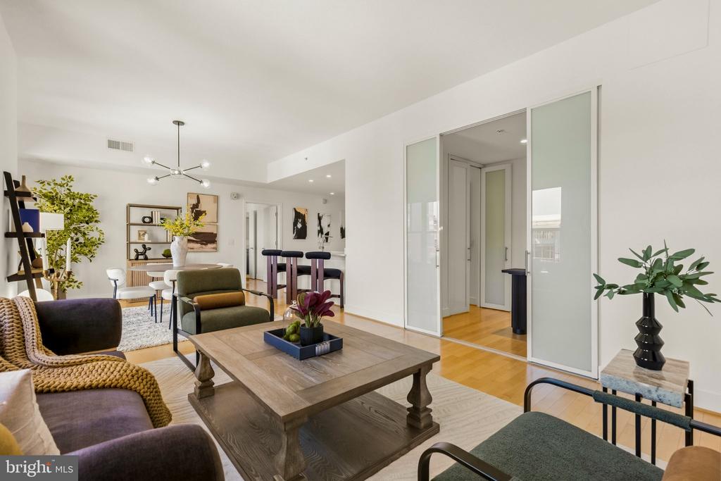 910 M STREET NW Unit: 601