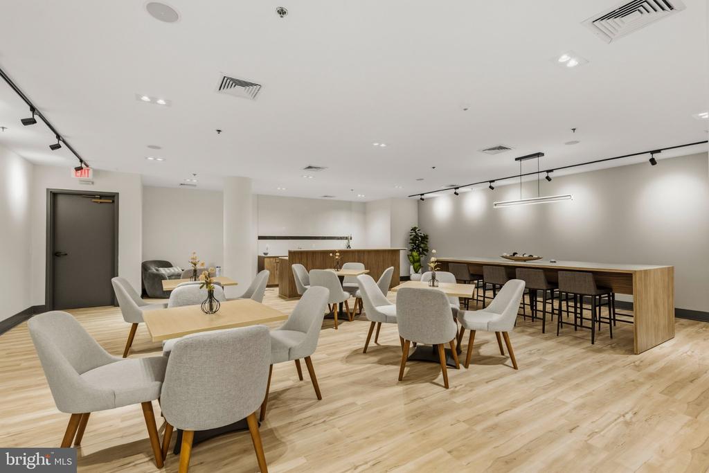 910 M STREET NW Unit: 601
