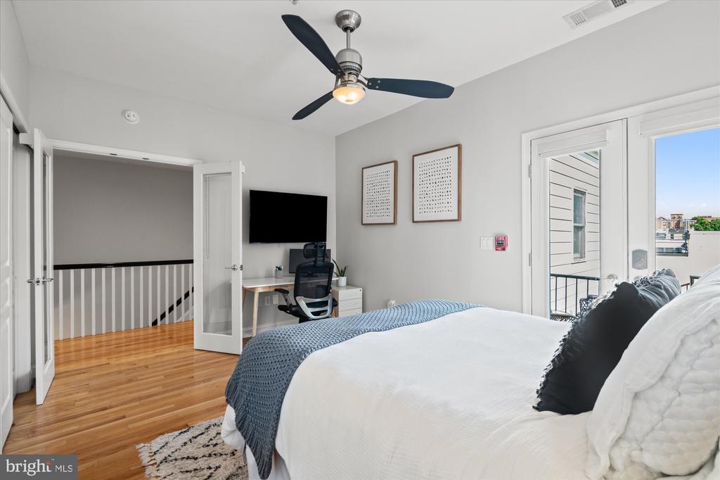 1407 15TH STREET NW Unit: 4