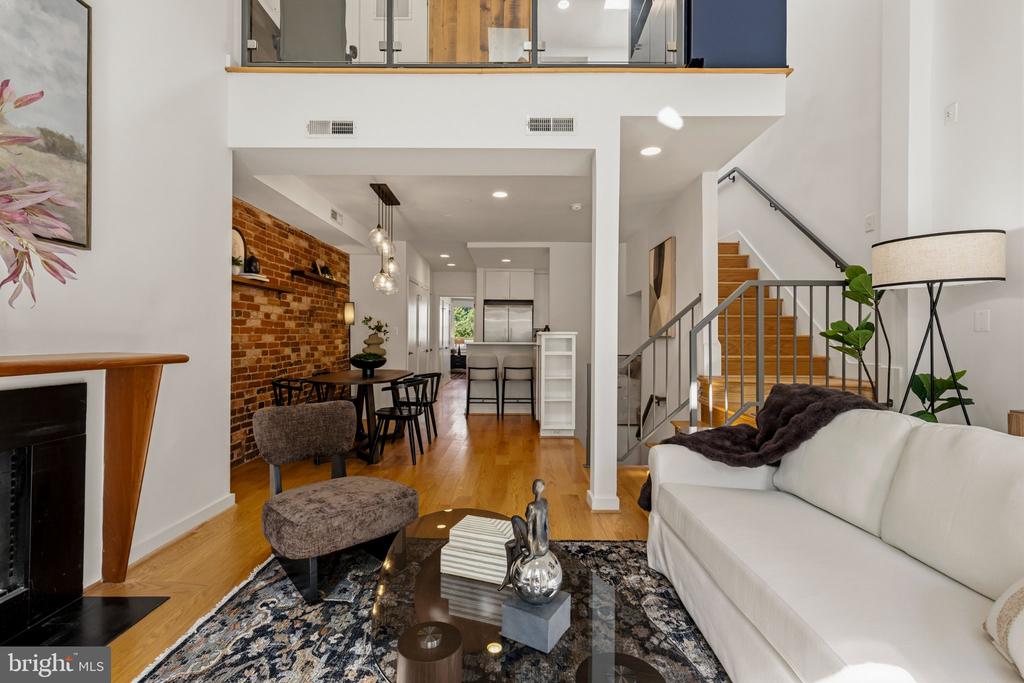 2023 KALORAMA ROAD NW Unit: 4