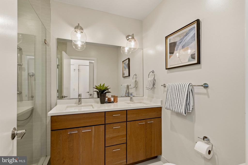 2023 KALORAMA ROAD NW Unit: 4