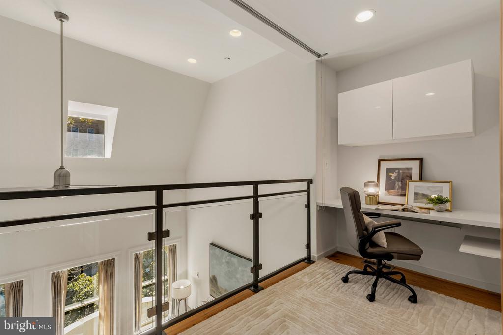 2023 KALORAMA ROAD NW Unit: 4