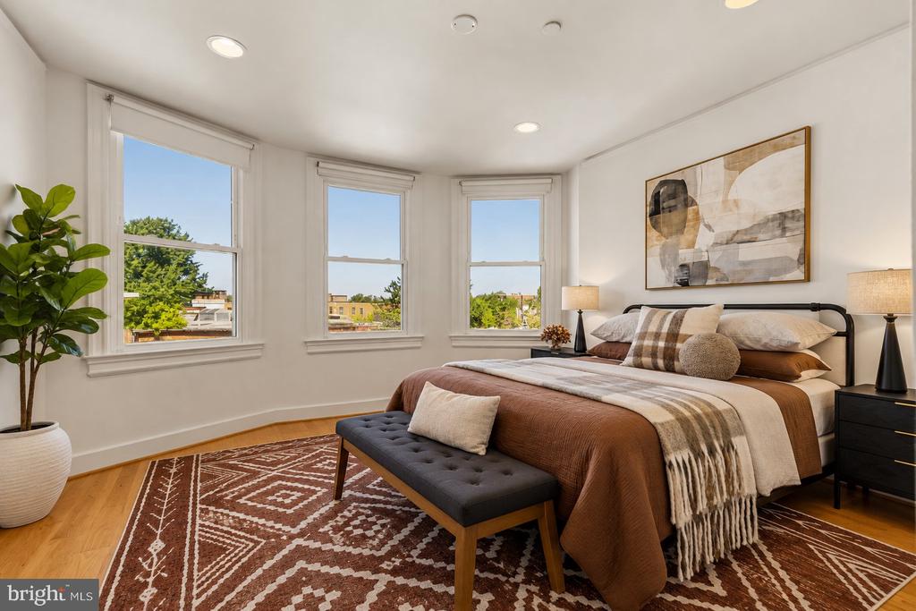 2023 KALORAMA ROAD NW Unit: 4