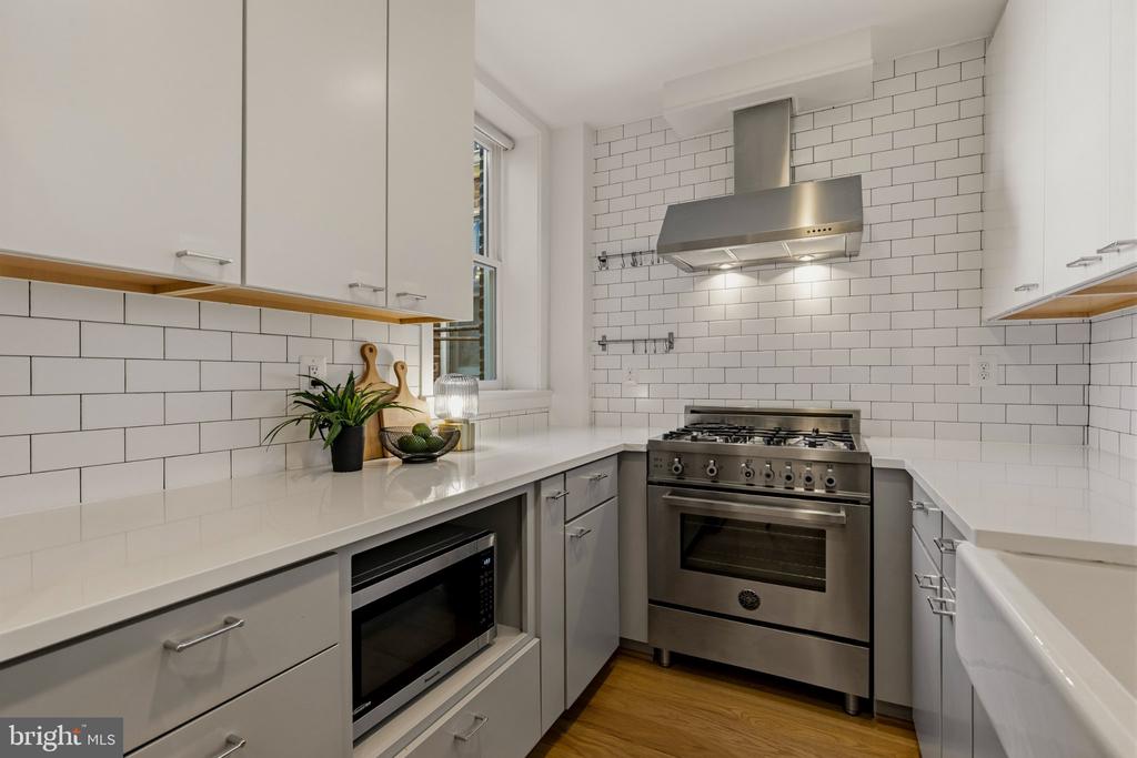 2023 KALORAMA ROAD NW Unit: 4