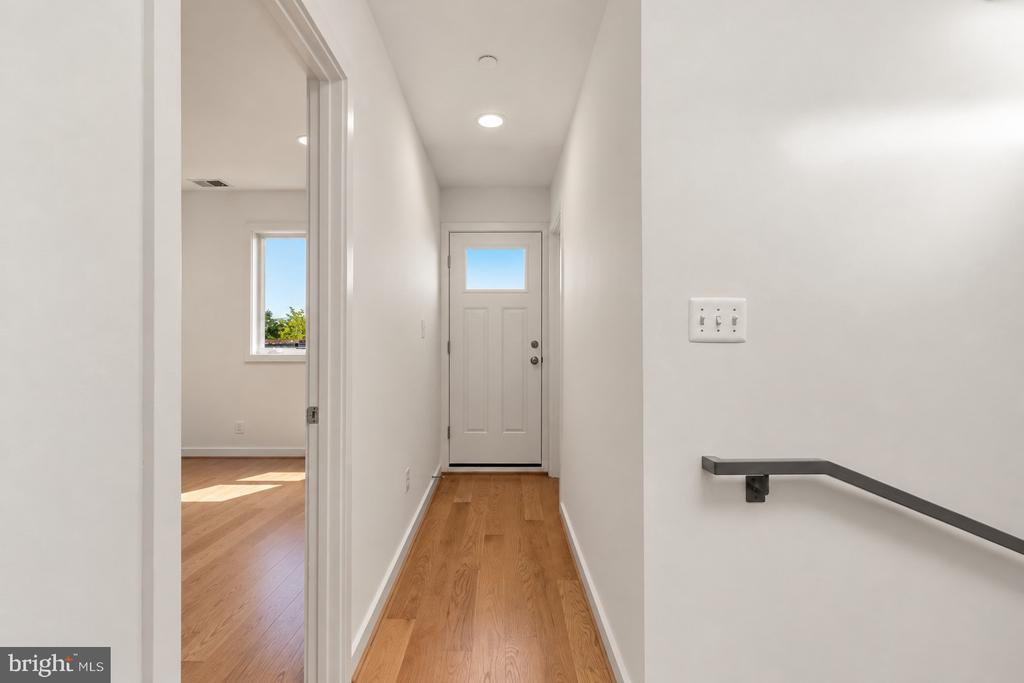 2023 KALORAMA ROAD NW Unit: 4