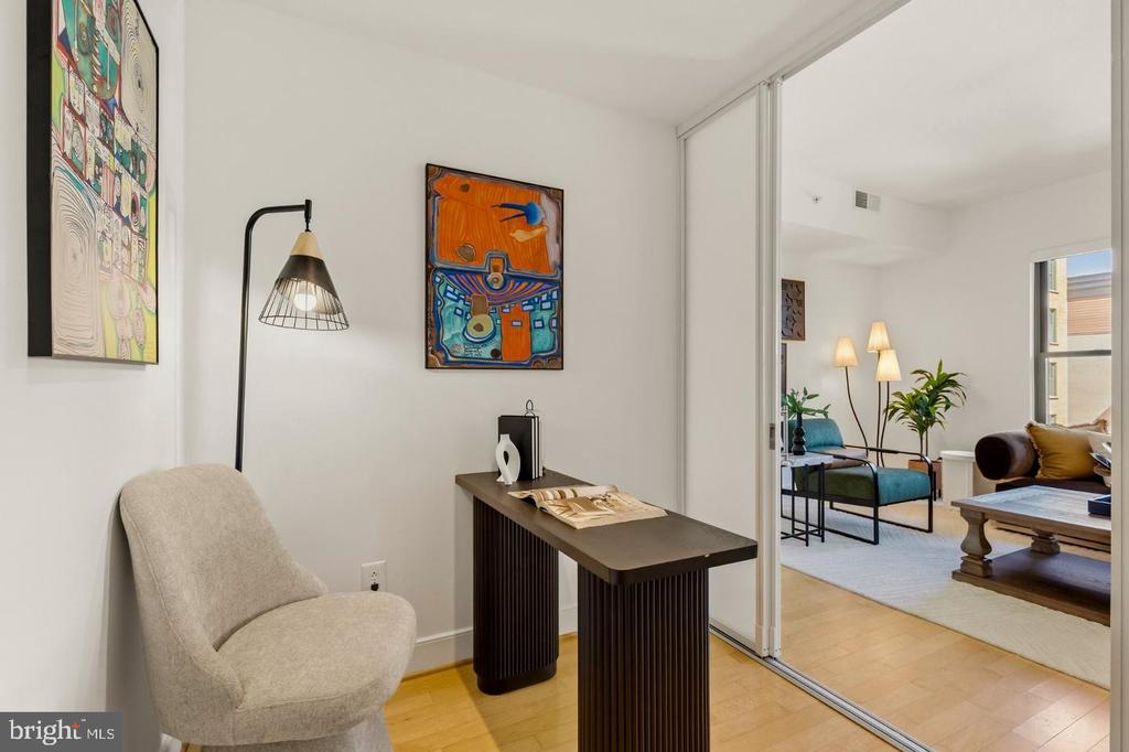 910 M STREET NW Unit: 601