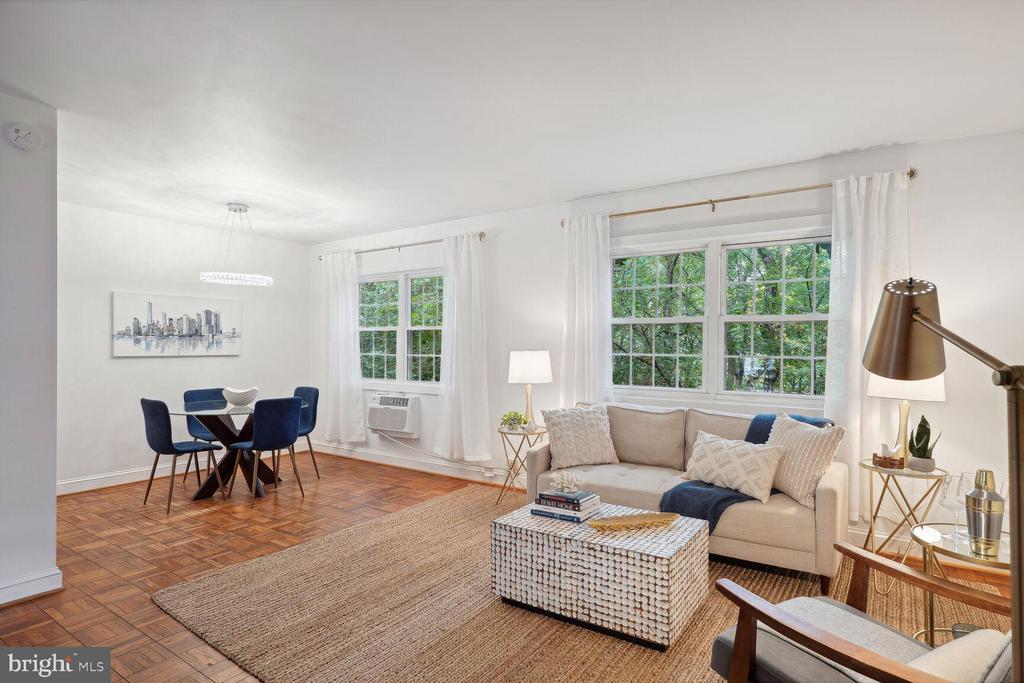 1613 Ripon Pl