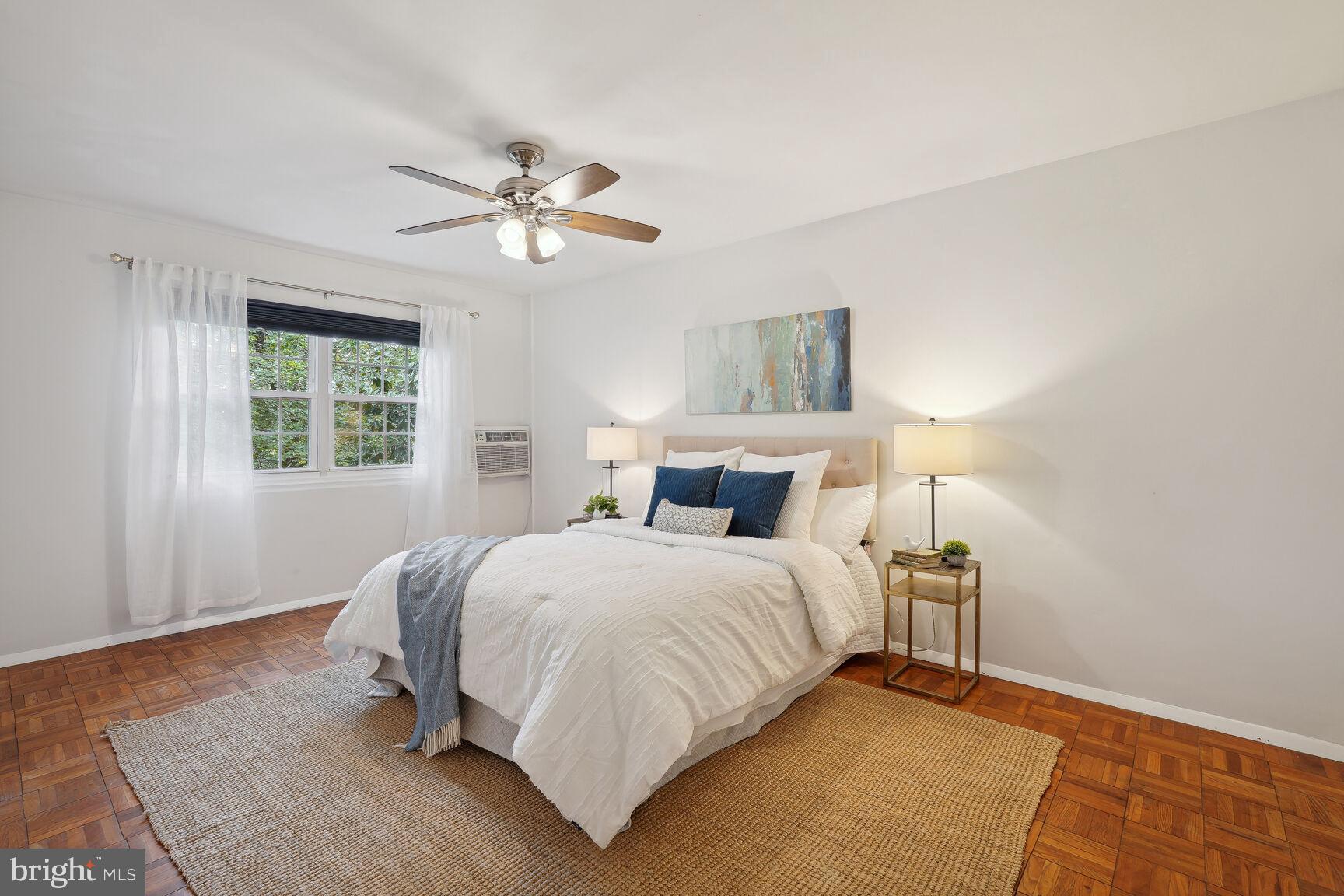 1613 Ripon Pl