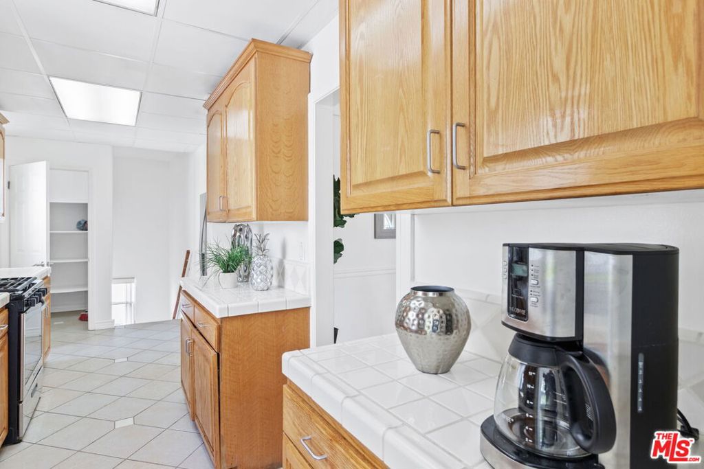 6416 W 6th Street
