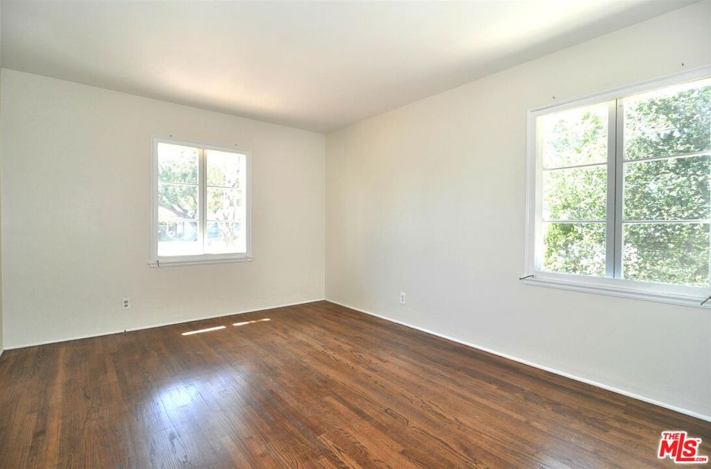 1220 Brookmere Road