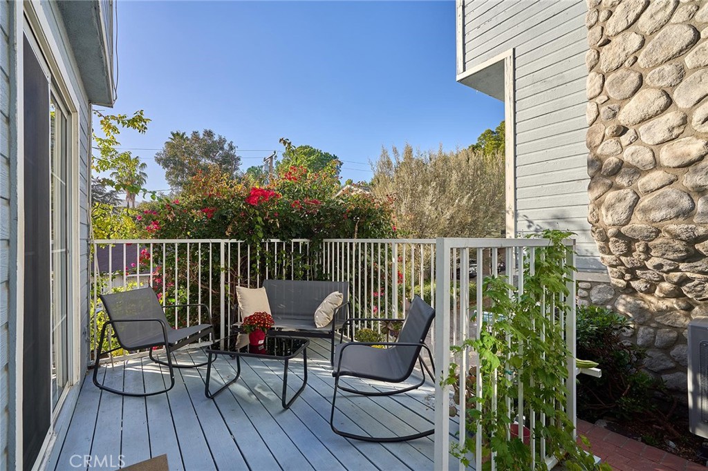 2350 Foothill Boulevard 2