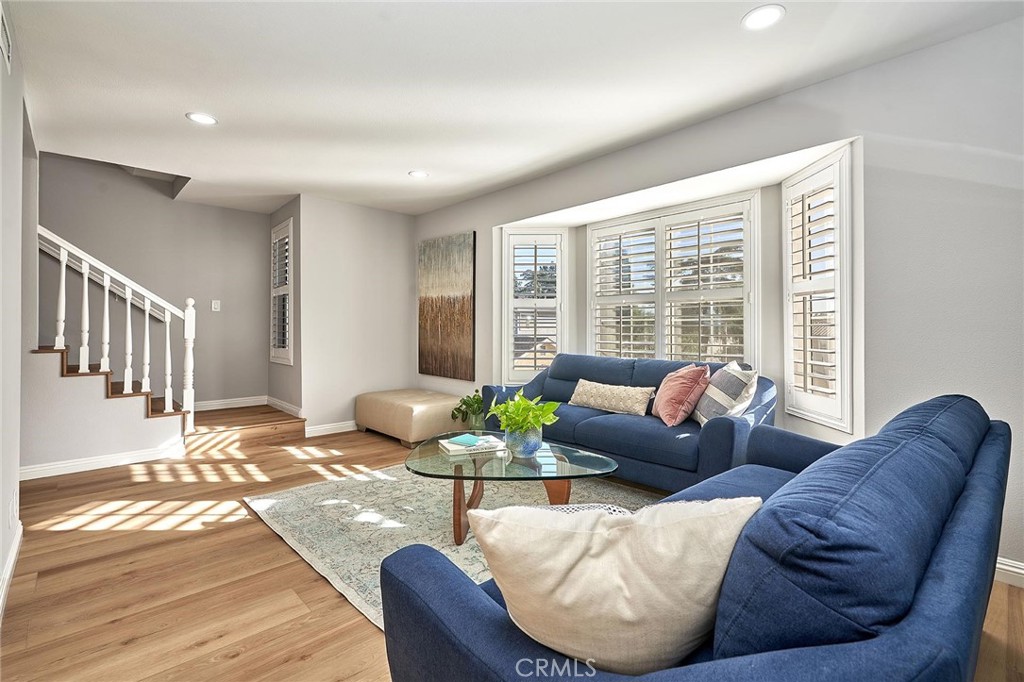 2350 Foothill Boulevard 2