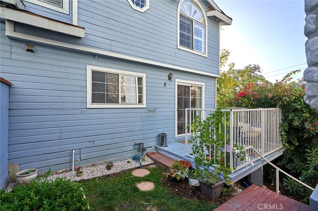 2350 Foothill Boulevard 2