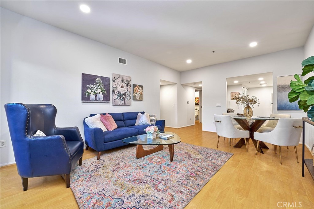 11124 Burbank Boulevard 105