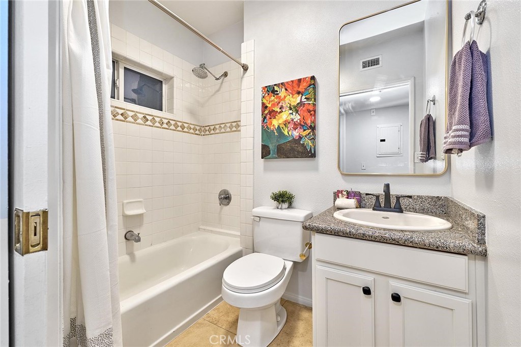 11124 Burbank Boulevard 105
