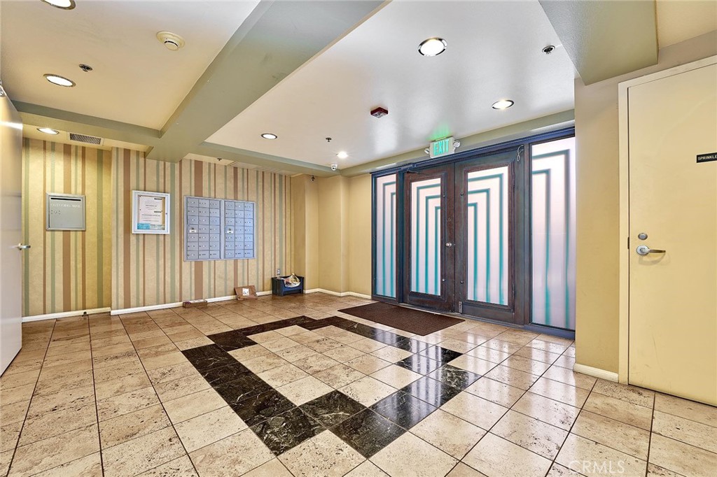 11124 Burbank Boulevard 105