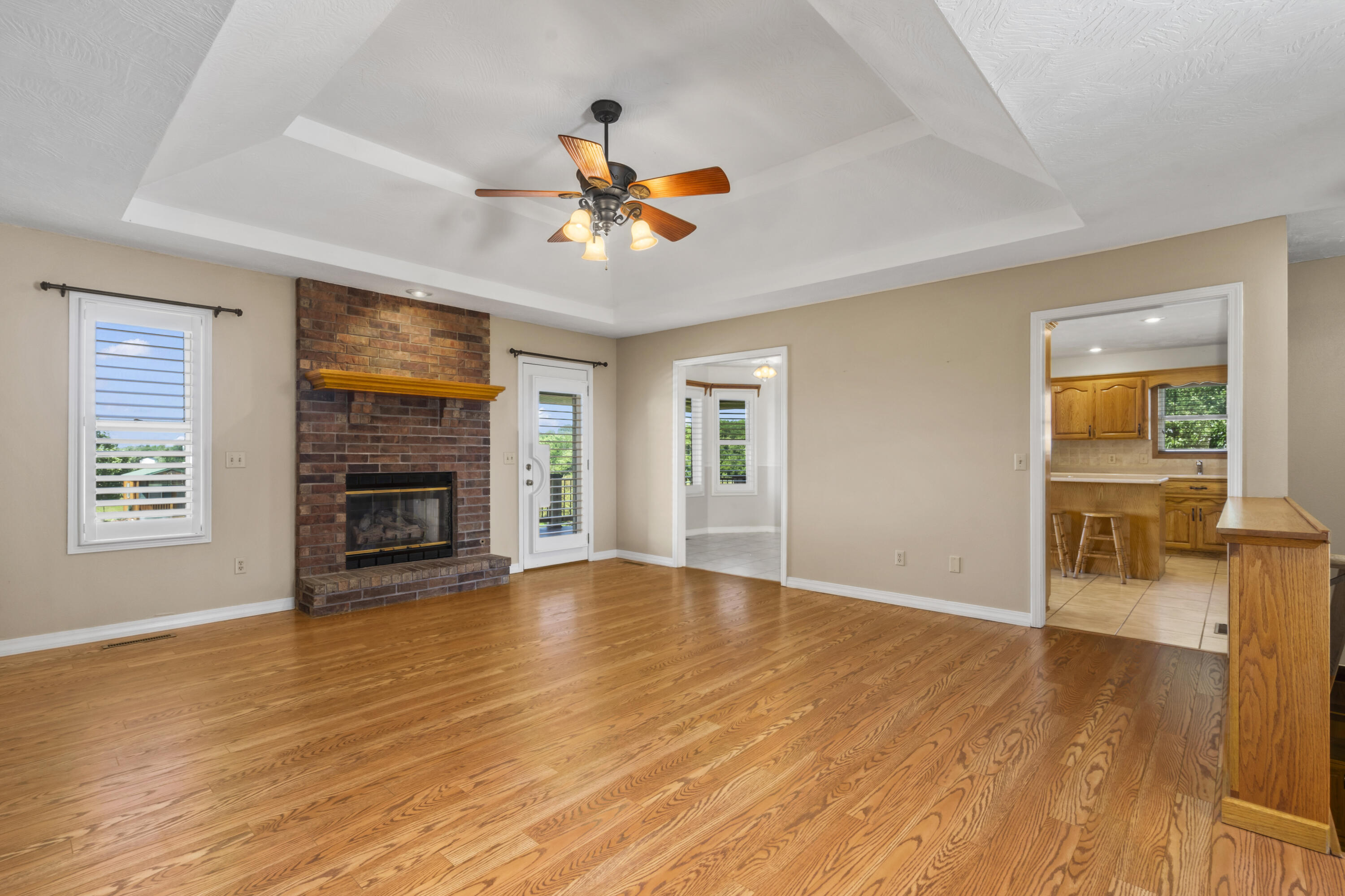 10071 W Farm Road 48
