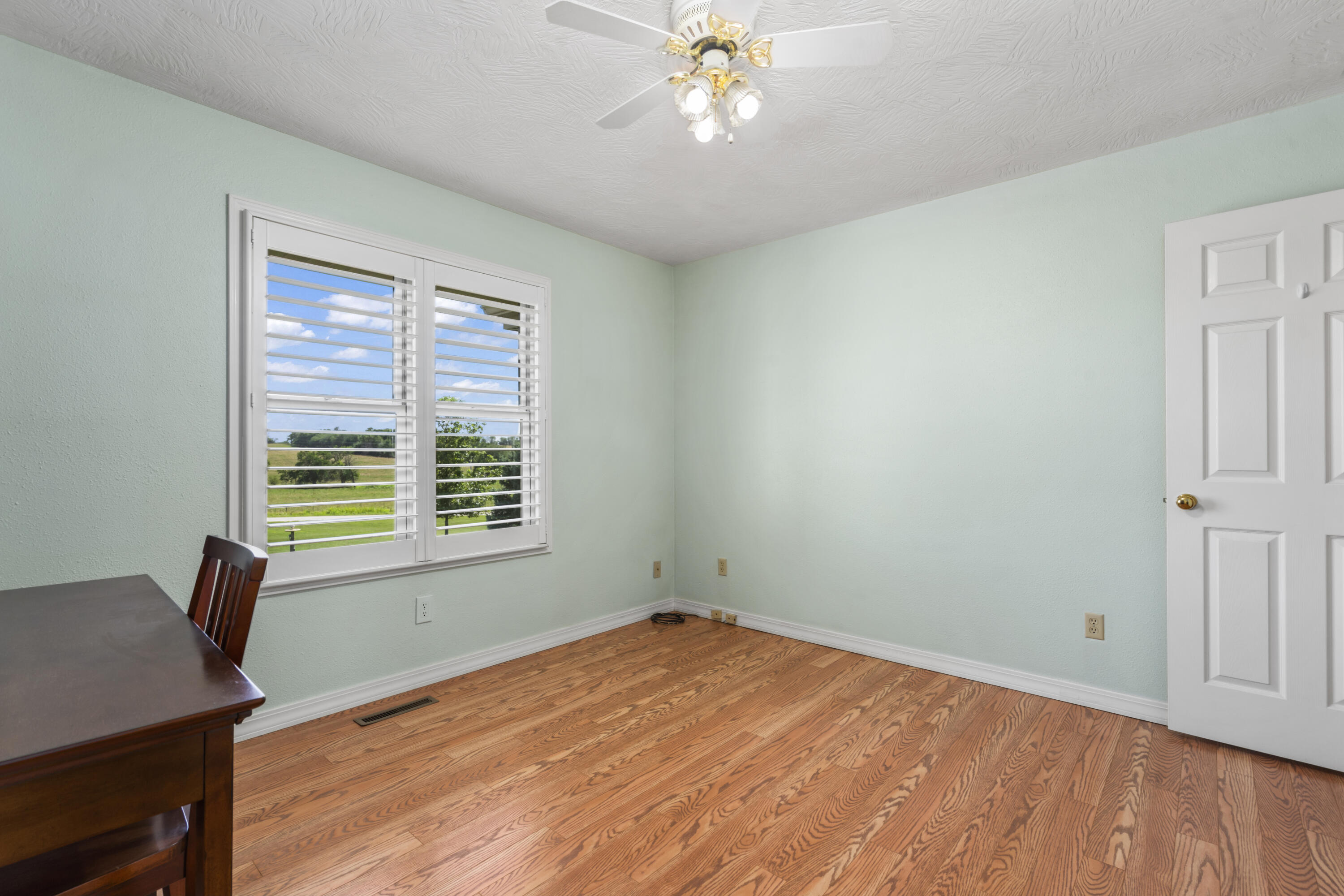 10071 W Farm Road 48