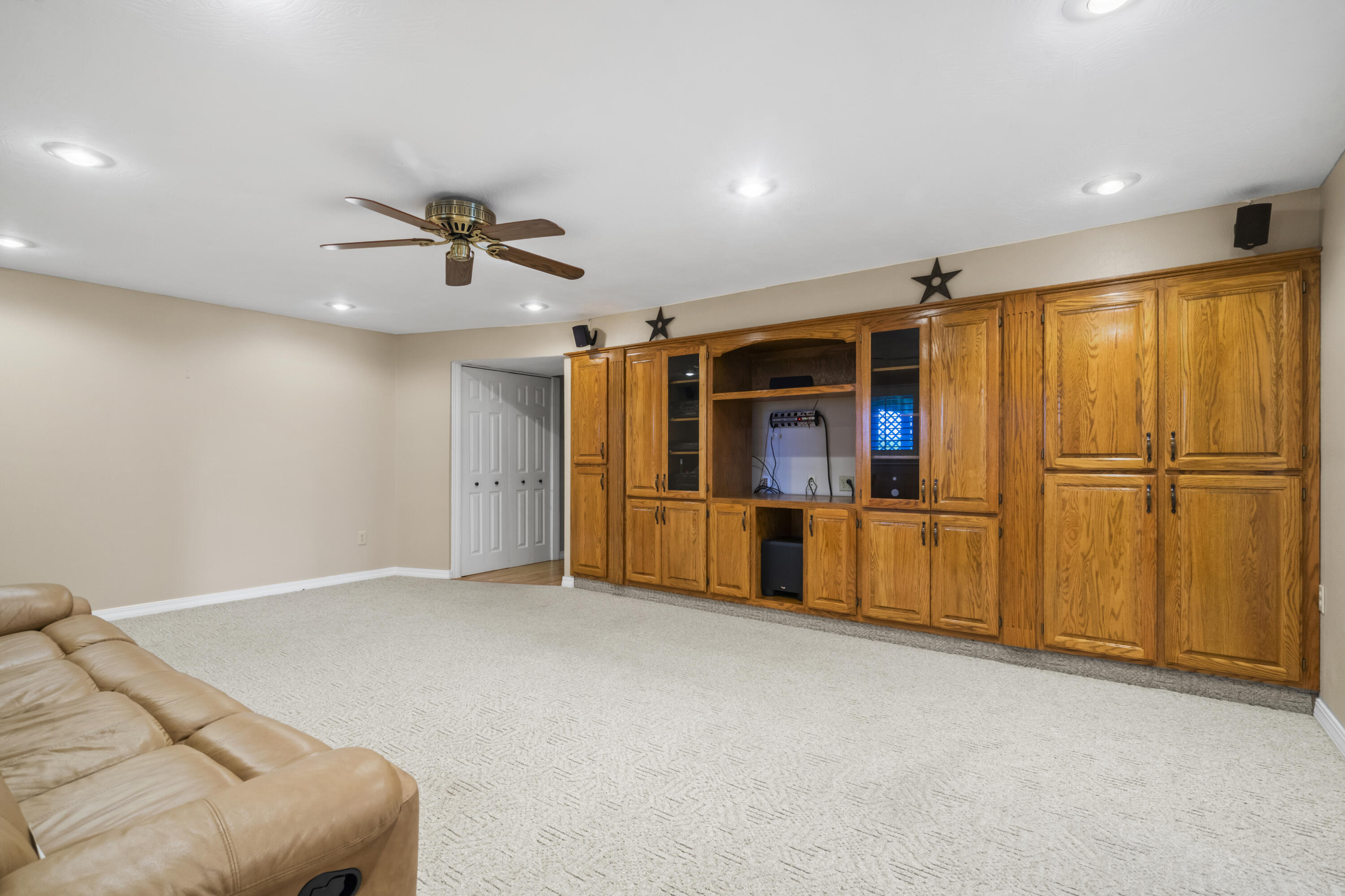 10071 W Farm Road 48