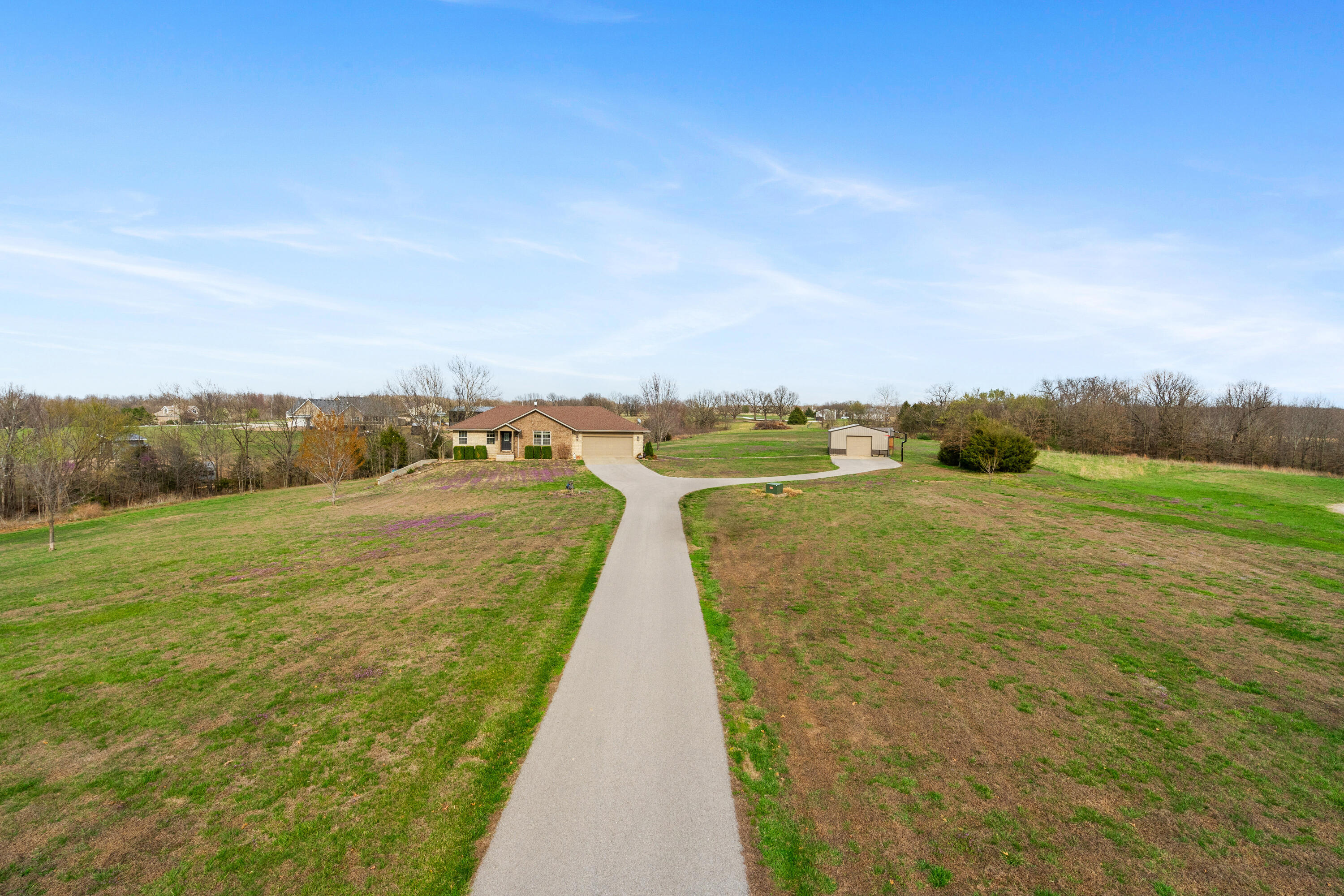 12048 N Farm Rd 93