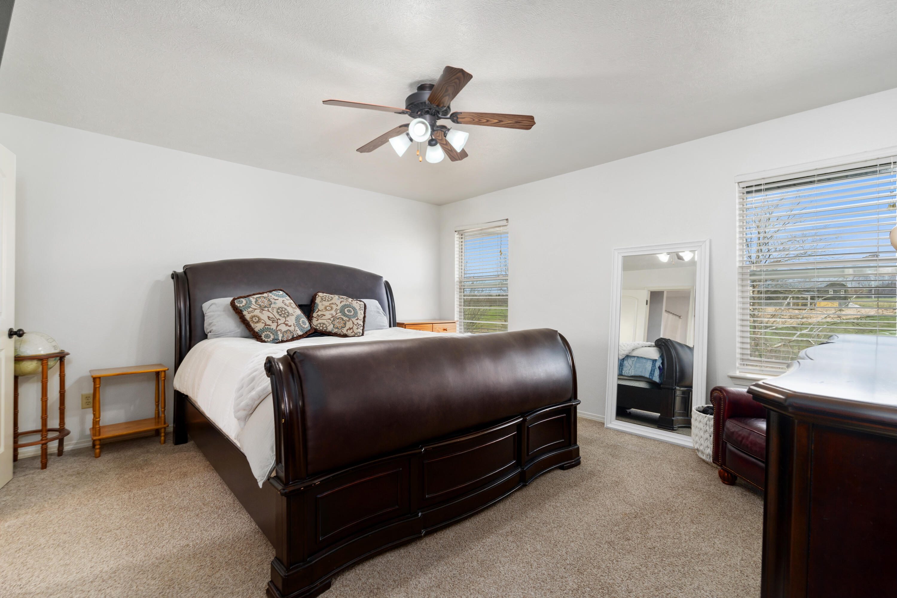 12048 N Farm Rd 93