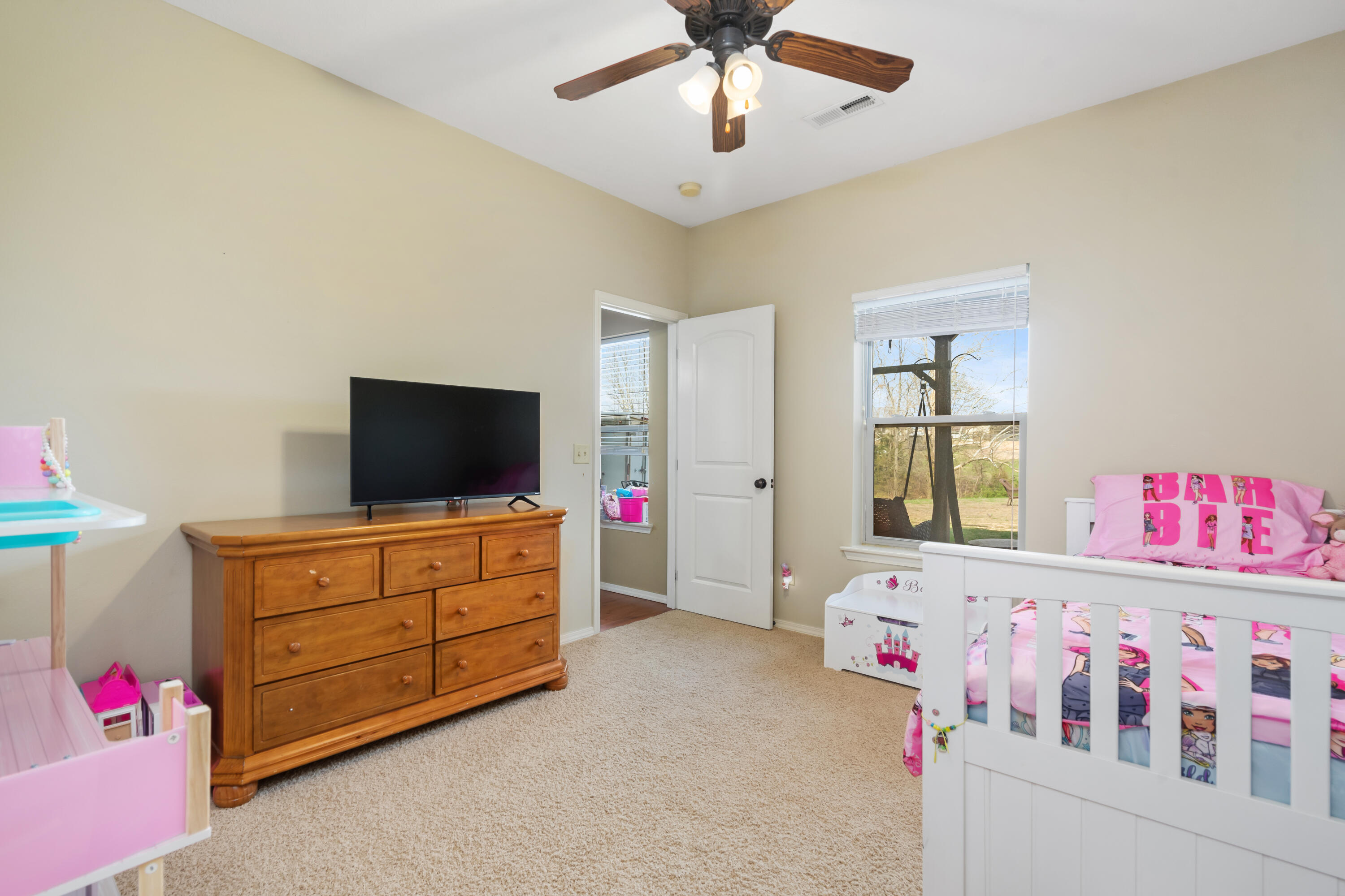 12048 N Farm Rd 93