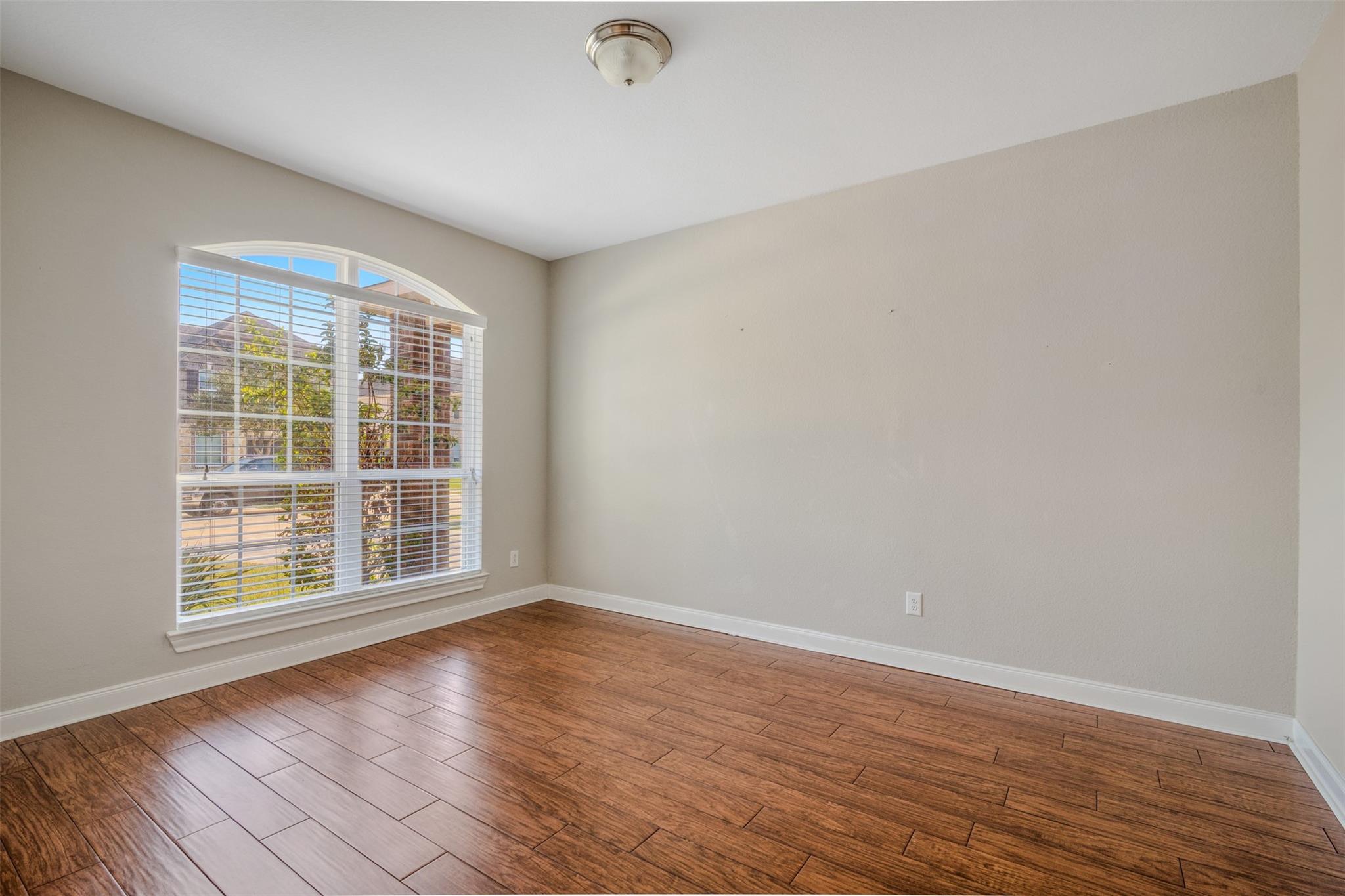 2304 Dolan Falls Lane