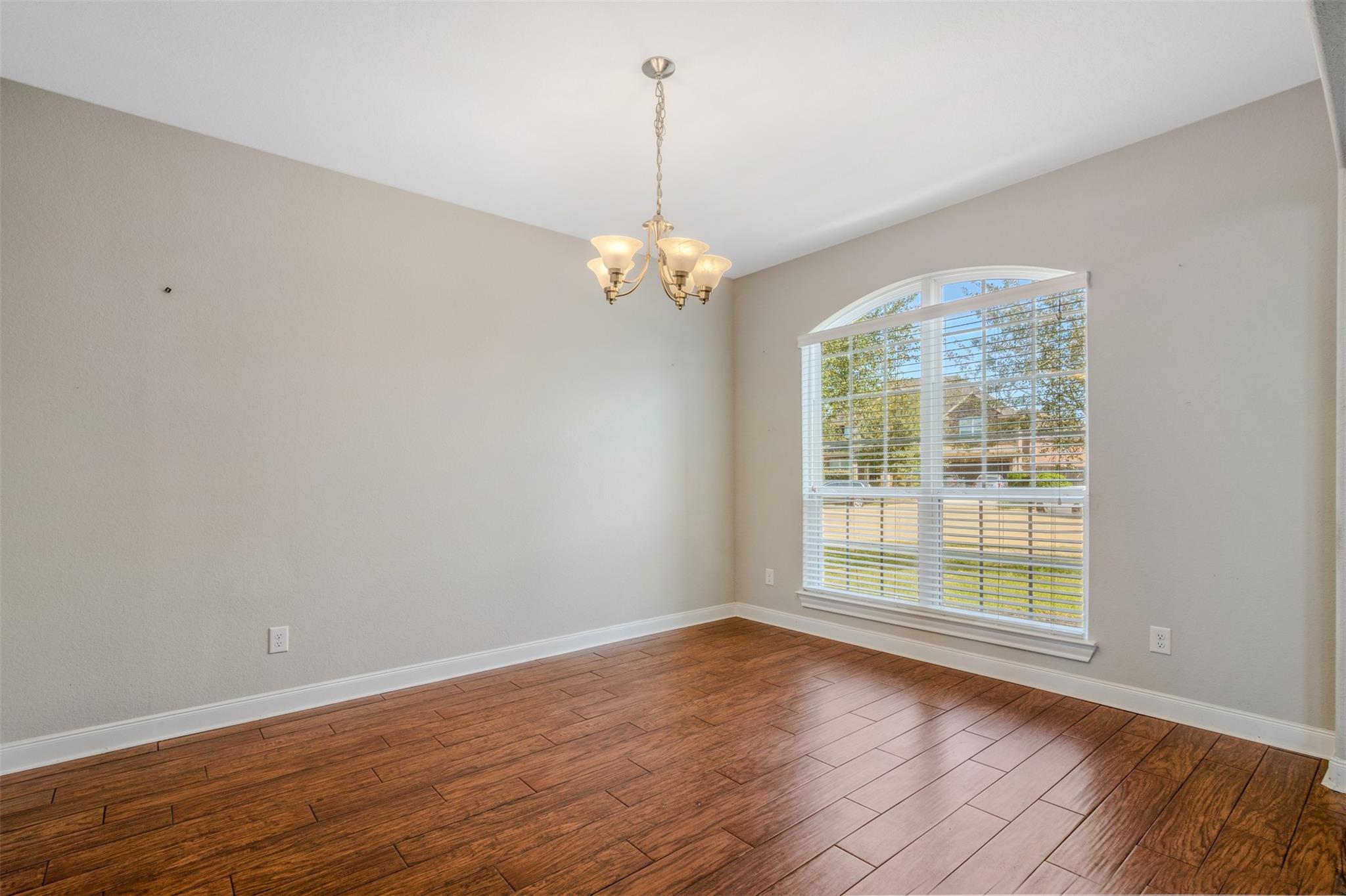 2304 Dolan Falls Lane