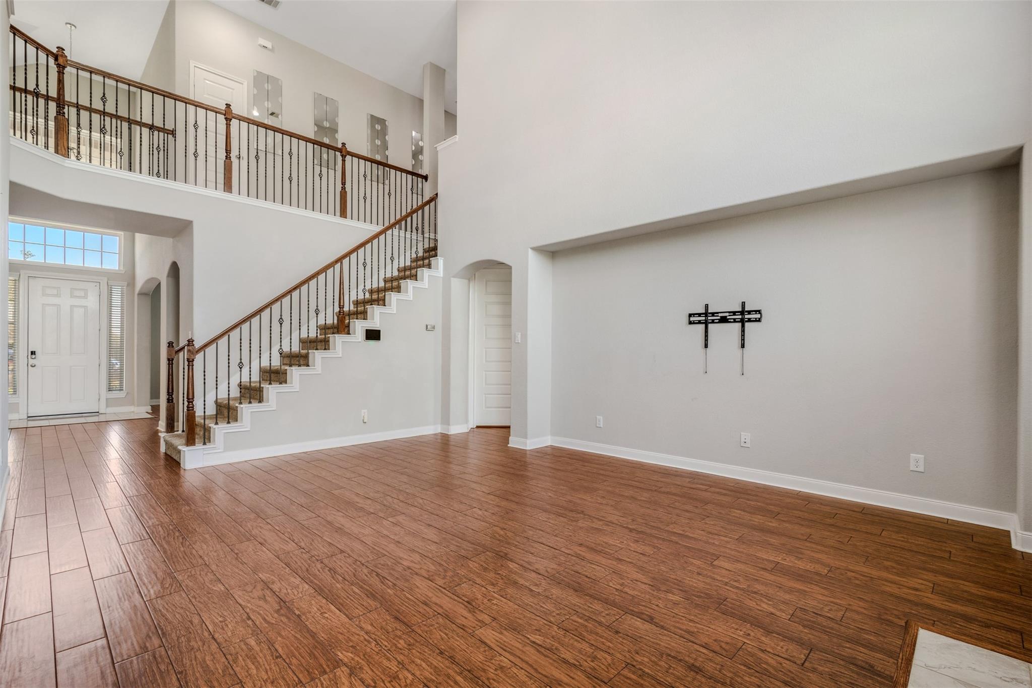 2304 Dolan Falls Lane