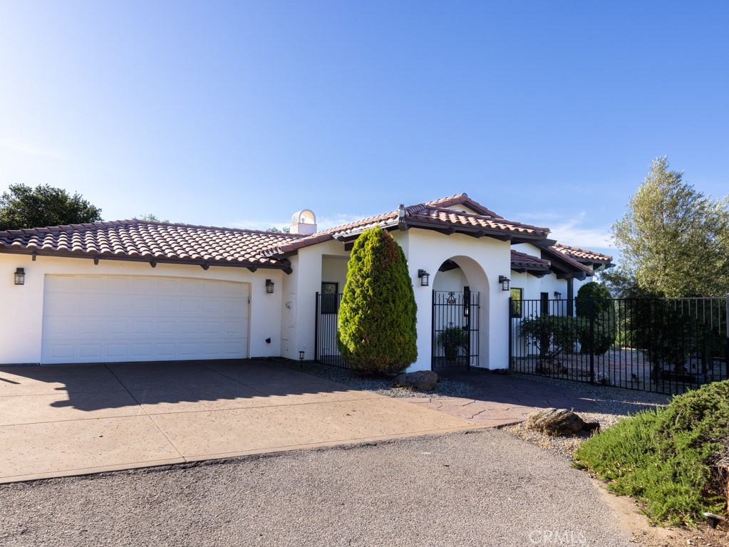 14800 Santa Ana Road