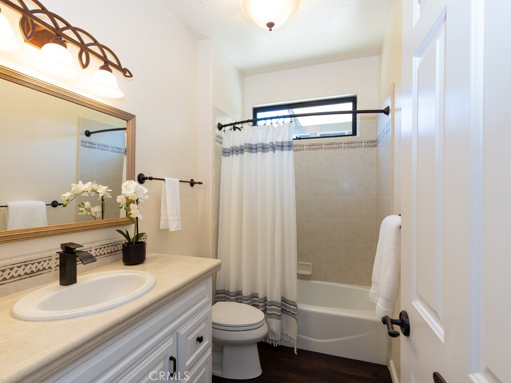 14800 Santa Ana Road