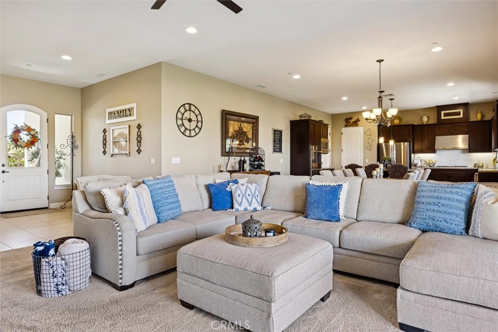 416 Calle Alto Street