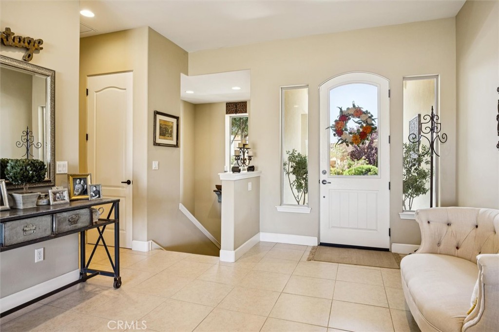 416 Calle Alto Street