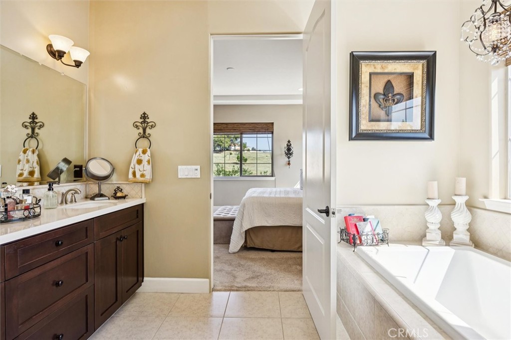 416 Calle Alto Street