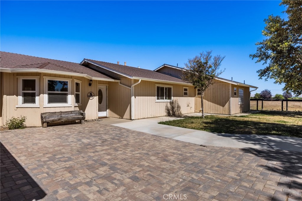 5955 Whispering Oak