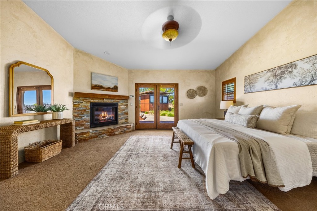 5955 Whispering Oak